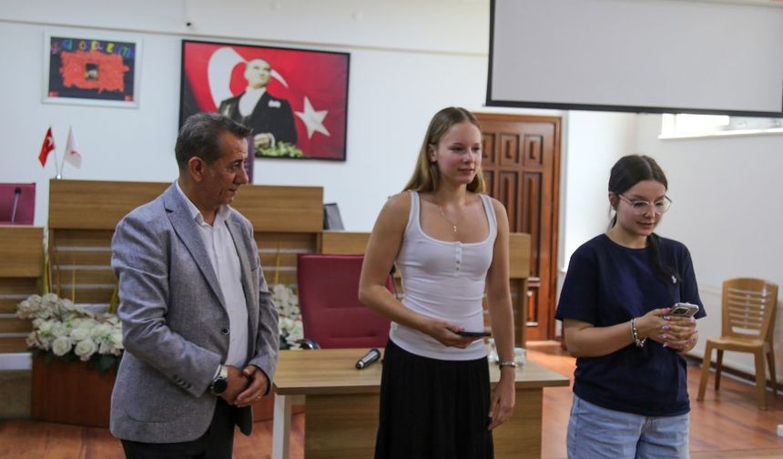 Başkan Yetişkin özel konuklarıyla buluştu
