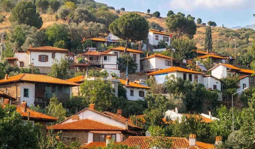 Doğayla tarihin buluştuğu Birgi Köyü