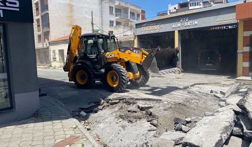 Söke’de yol yenileme çalışmaları devam ediyor