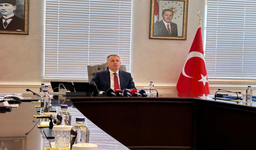 İzmir'de ormanlara giriş yasağı geliyor! Ne zaman başlayacak? Vali Elban açıklama yaptı!