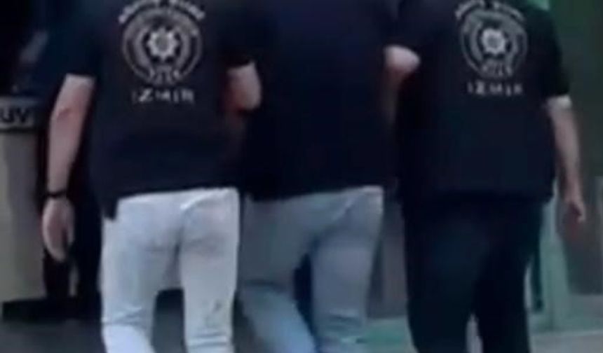 Aranan 2 hükümlü İzmir’de yakalandı