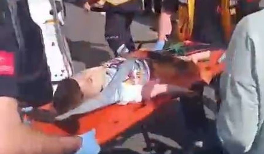 Arnavutköy’de otomobil, anne ve çocuğuna çarptı: 1 ölü, 1 yaralı