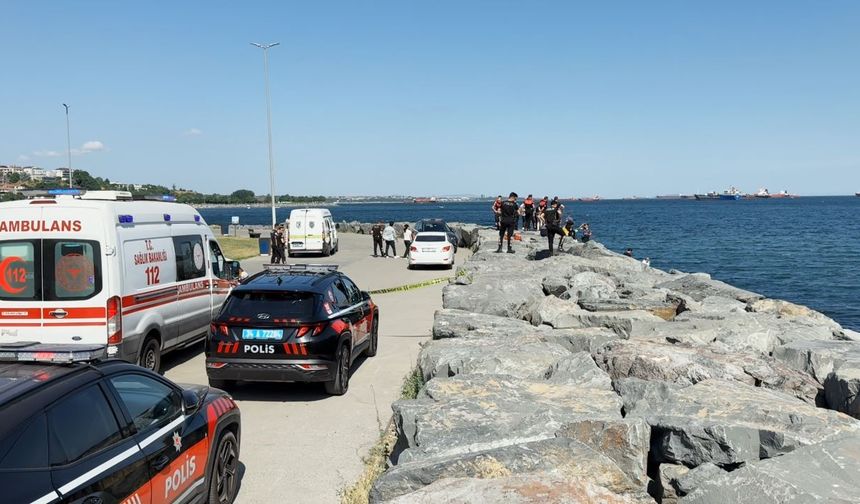 Avcılar’da esrarengiz olay: Denizde kadın cesedi bulundu