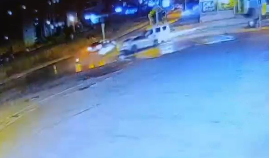 Edirne’de 4 aracın karıştığı zincirleme kaza kamerada