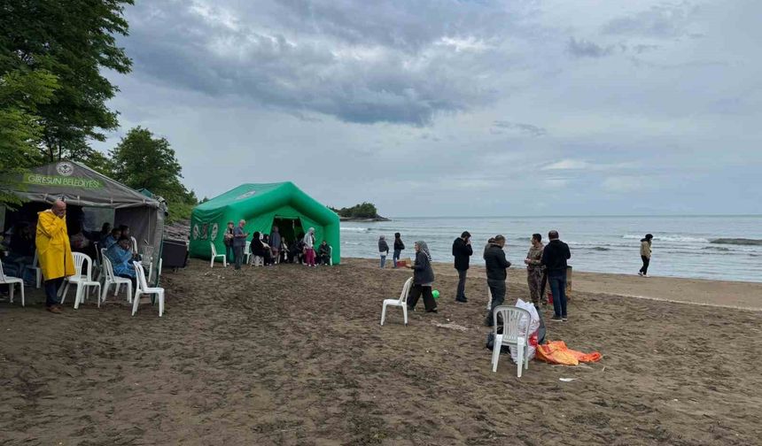 Giresun’da denizde kaybolan çocuğu arama çalışmaları devam ediyor