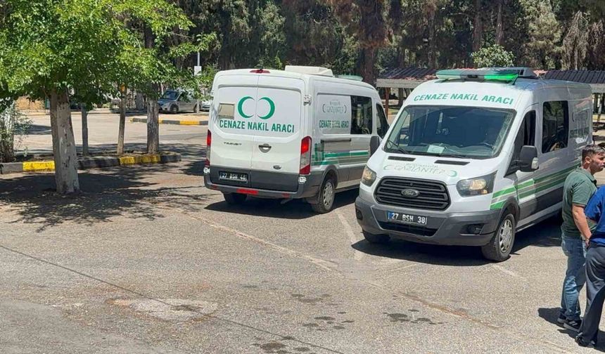 Kazada hayatını kaybeden 2 gencin cenazesi yakınlarına teslim edildi