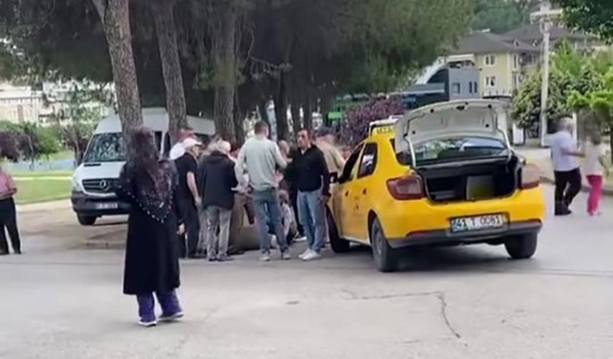 Taksinin çarptığı yaya yaralandı