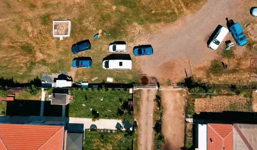 Tekirdağ’da tefeci çetesine jandarmadan darbe: Silahlar, senetler, tapular ele geçirildi