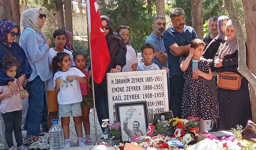 Ferdi Zeyrek’in mezarı Babalar Günü’nde ziyaretçi akınına uğradı