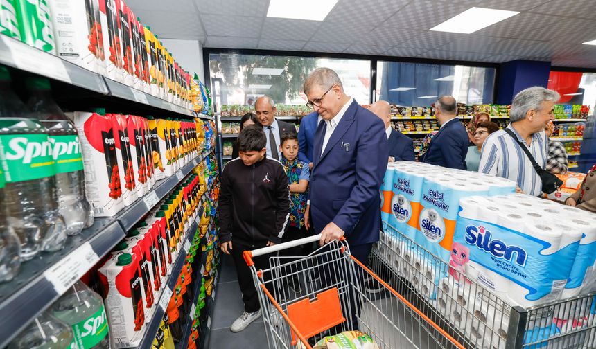 İzmir’de güvenilir gıda ve ekonomik alışverişin adresi: İZMAR