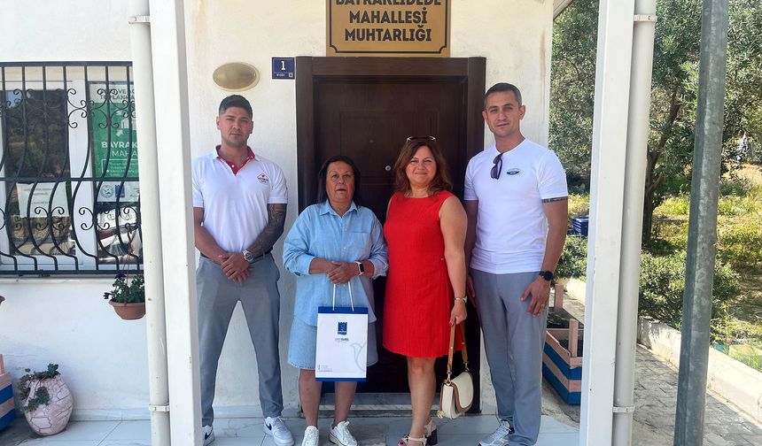 Kuşadası Belediyesi'nden muhtarlara bayram ziyareti