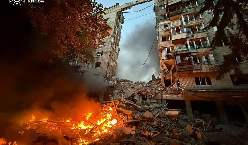 Rus ordusundan Ukrayna'nın başkenti Kiev'e saldırı: 14 ölü, 60 yaralı