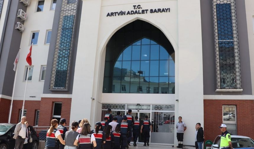 FETÖ’nün güncel yapılanmasına yönelik 5 ilde eş zamanlı operasyon: 8 gözaltı