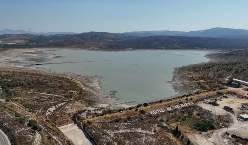 Çeşme'de su kesintisi başladı!