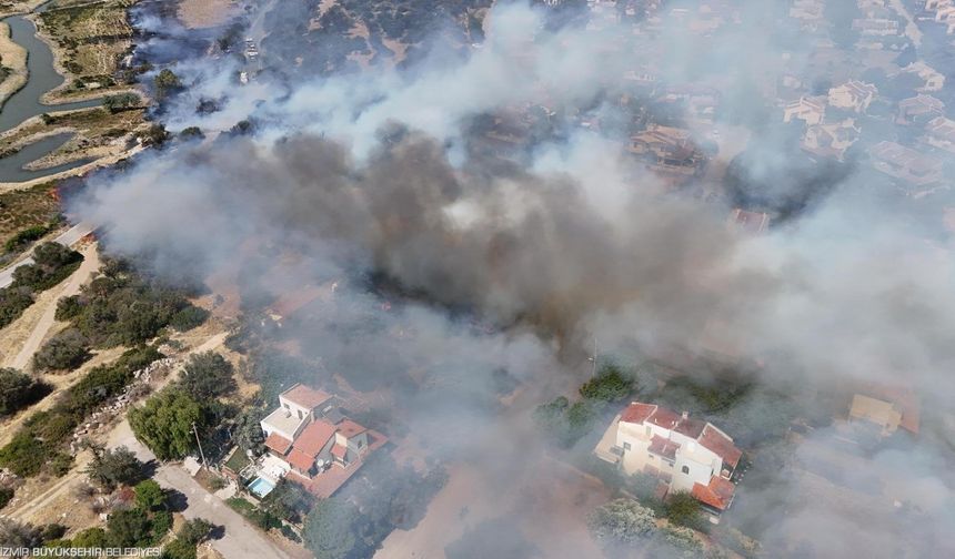 İzmir İtfaiyesi Çeşme Ildır için teyakkuza geçti