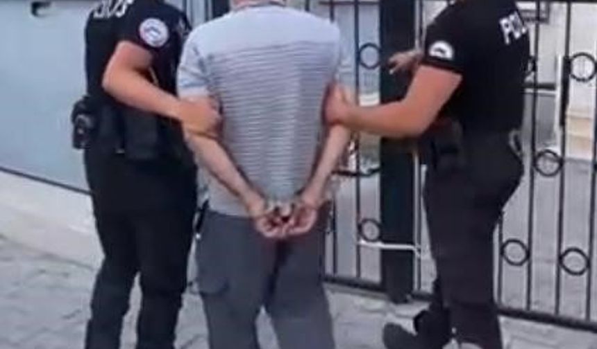 İzmir’de 25 yıl hapis cezalı hırsız yakalandı