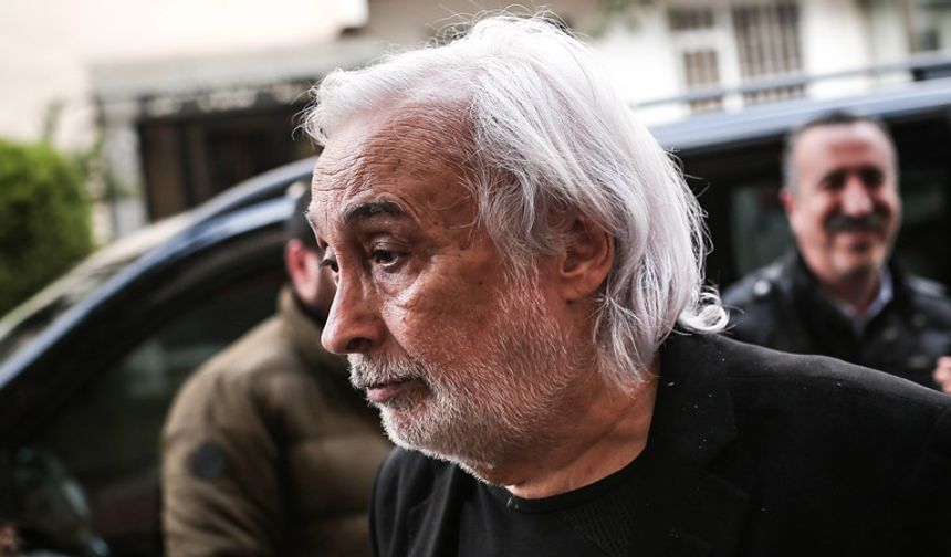 Sanatçı Müjdat Gezen'e soruşturma