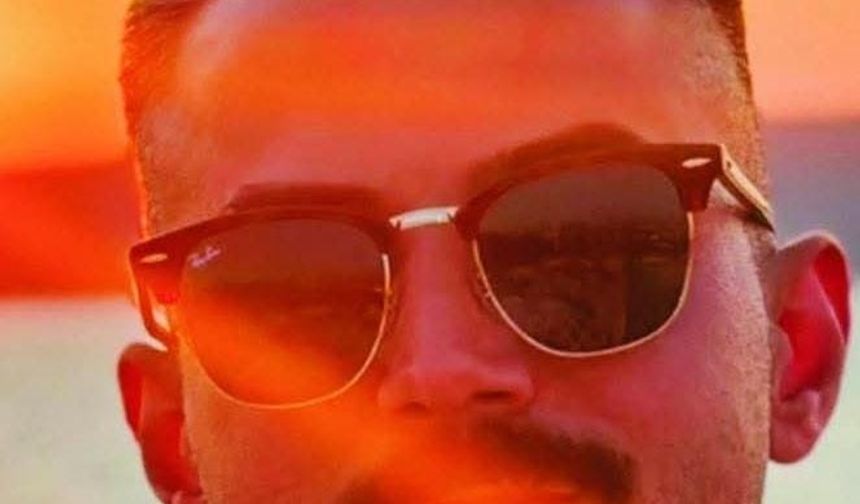 Çanakkale’de kuaför otomobilde yanarak can verdi