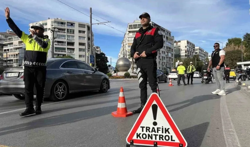 İzmir’de haftalık trafik raporu açıklandı