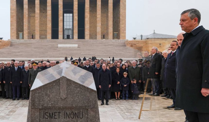 İsmet İnönü, ölümünün 52’nci yıldönümünde, Anıtkabir’deki mezarı başında anıldı