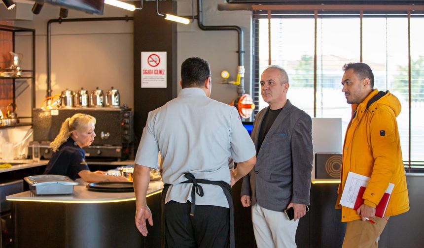 Kuşadası’nda si̇mi̇t fiyatları deneti̇mden geçti