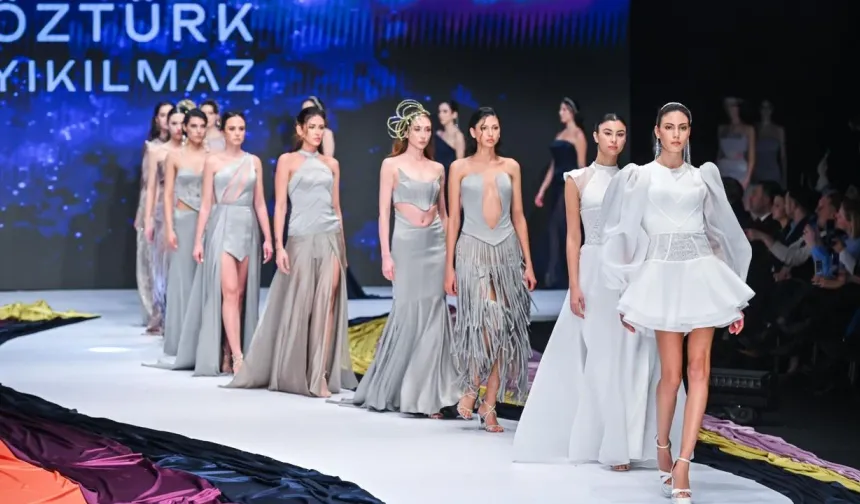 ‘Sessiz Asalet’ podyumda