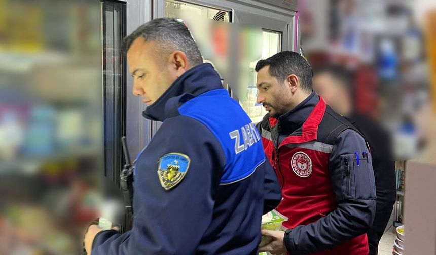 Turgutlu Zabıtası kent düzeni için görev başında