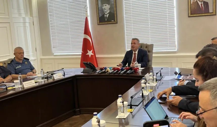 İzmir valilik basın toplantı