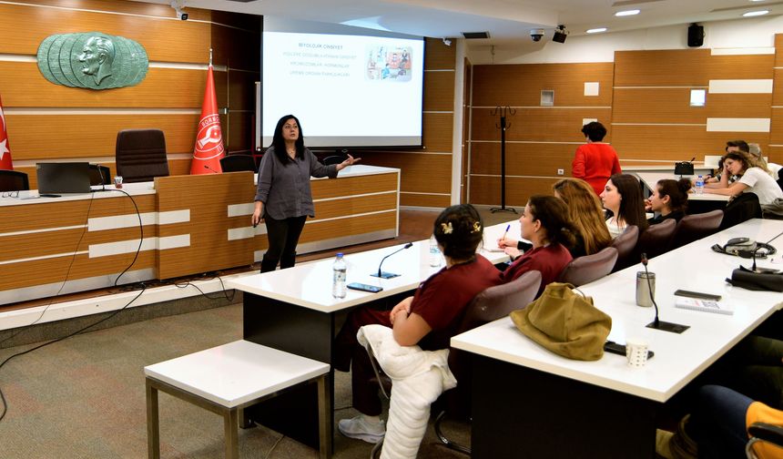 Bornova Belediyesi’nden personeline eşitlik eğitimi