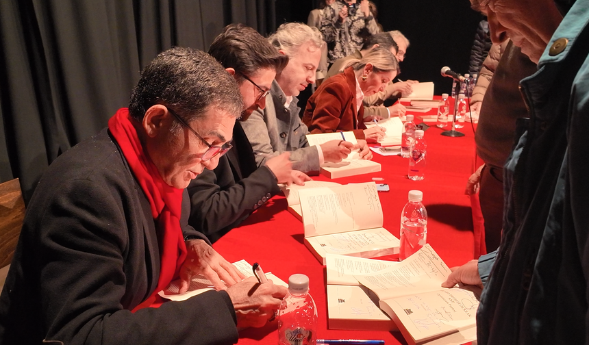 Yanardağ’a İzmir’de Dayanışma