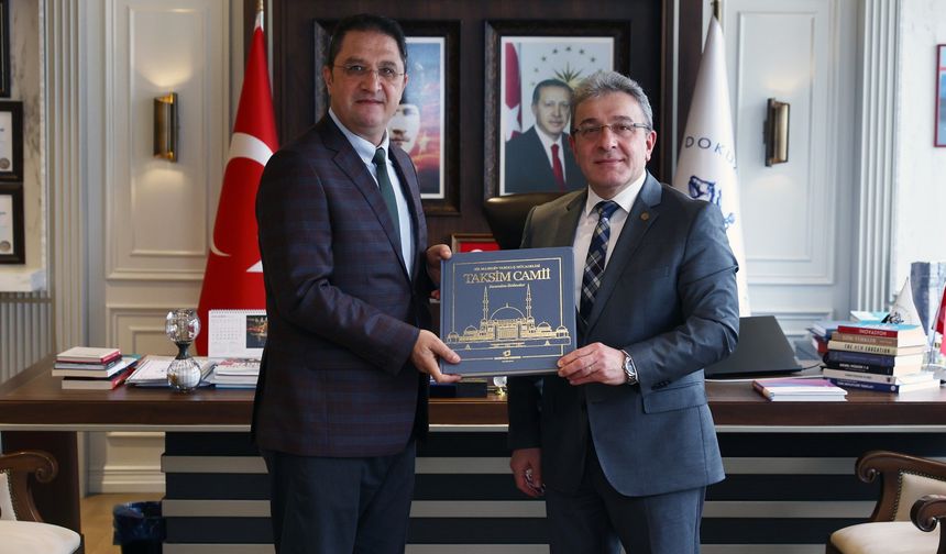 Başeğmez, Rektör Bayram Yılmaz'ı ziyaret etti