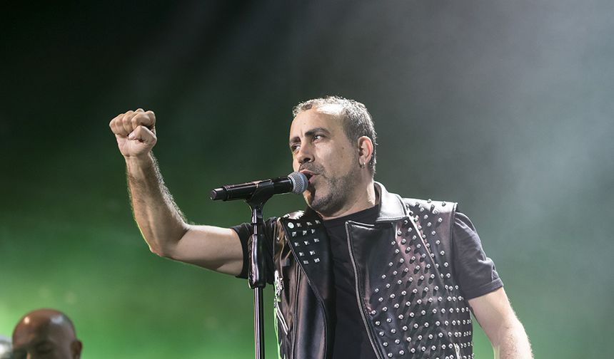 Haluk Levent’e uluslararası övgü