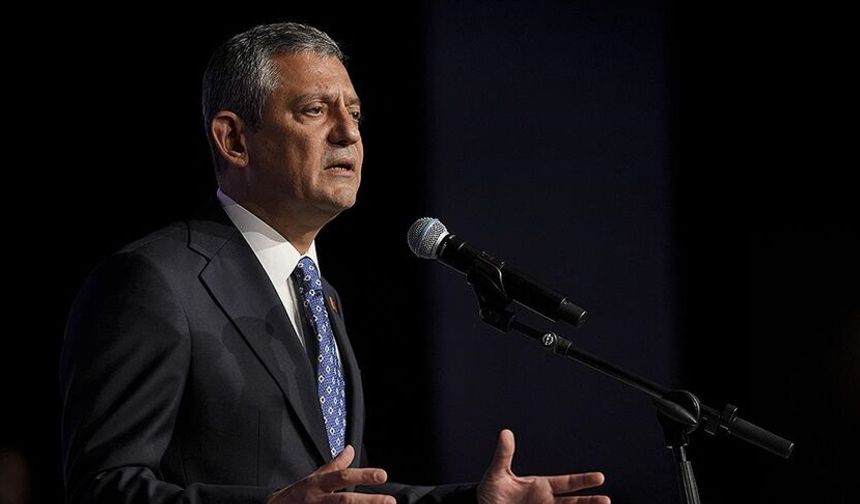 Özgür Özel’den Tanju Özcan’a destek