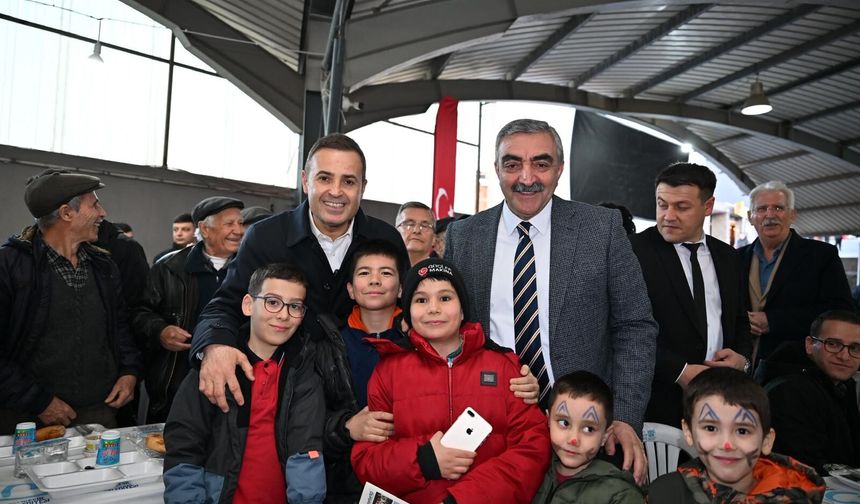 Başkan Akın, Balyalılar ile iftarın bereketini paylaştı