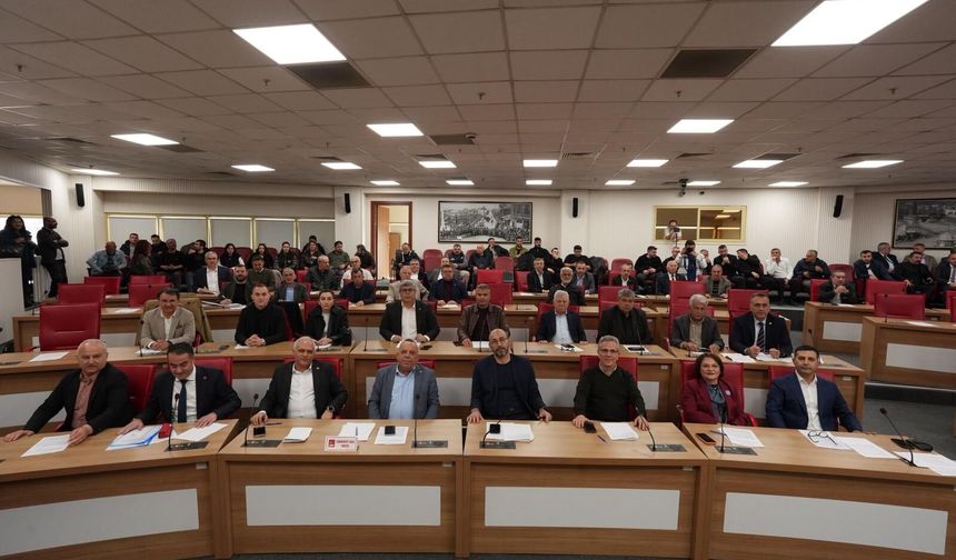 “Hizmete değil, aydın halkının borçlandırılmasına karşıyız”