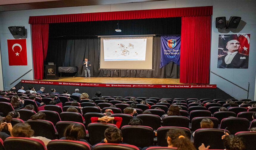 Bornova’da deprem bilinci artıyor