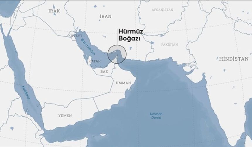 İran Hürmüz Boğazı’nı kapalı tutacağını açıkladı