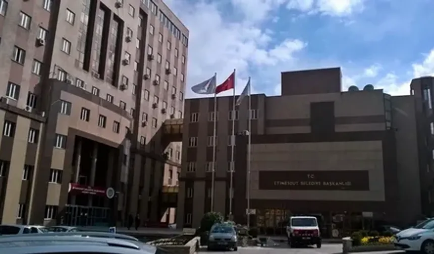 Etimesgut Belediyesi’ne operasyon