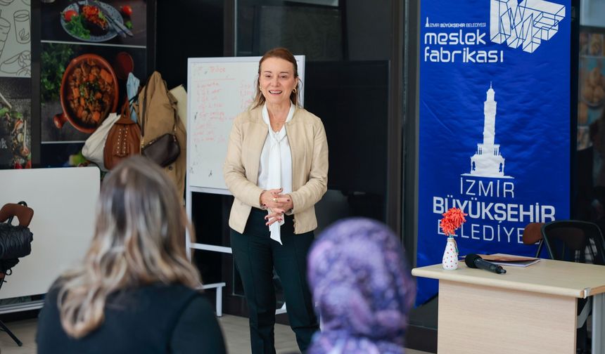 Konak Belediyesi'nde üretim durmuyor
