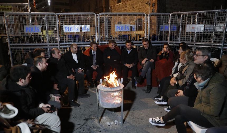 "Ata mirası nöbeti" üçüncü gününde