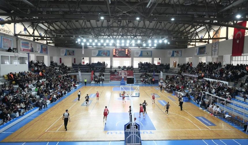 Turgutlu Belediyespor sezonu 2'nci tamamladı