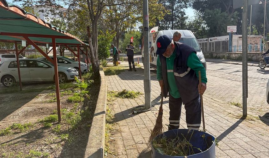 Efeler'in her noktasında hizmetin adı Anıl Yetişkin
