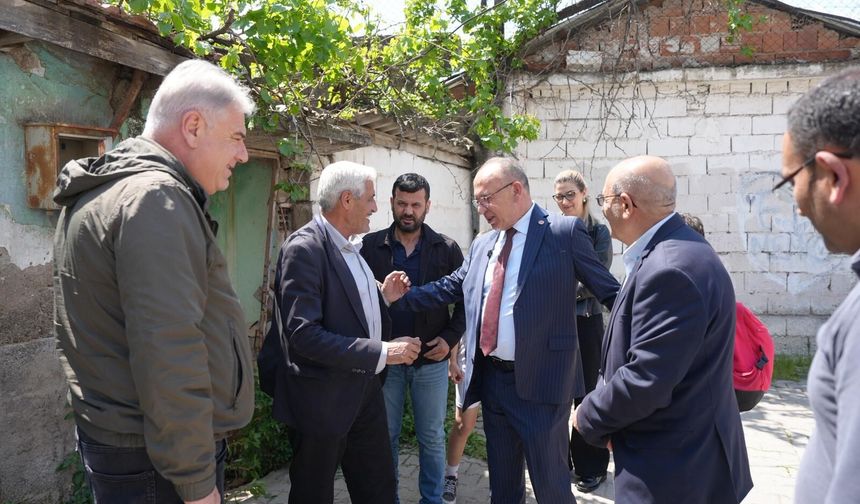 Başkan Çetin Akın: “Turgutlu’muzda hiç kimse yalnız değil”