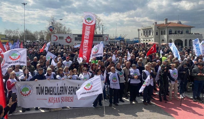 Kadıköy’de emeklilerden geçim isyanı