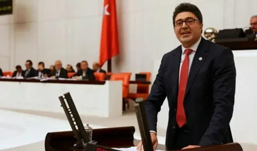 Ensar Aytekin: "Mustafa Bozbey yalnız değildir"