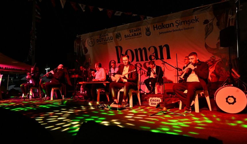 Manisa’da Romanlar Gecesi Coşkusu