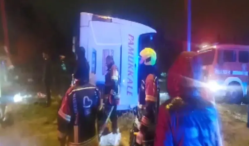 Bandırma’da yolcu otobüsü devrildi: 3 kişi hayatını kaybetti