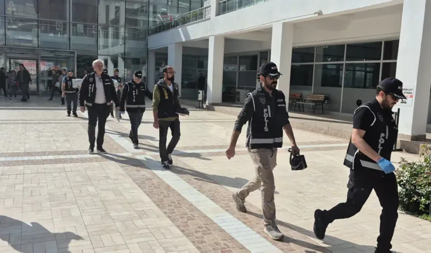 Tepebaşı Belediyesi’ne Yolsuzluk Operasyonu