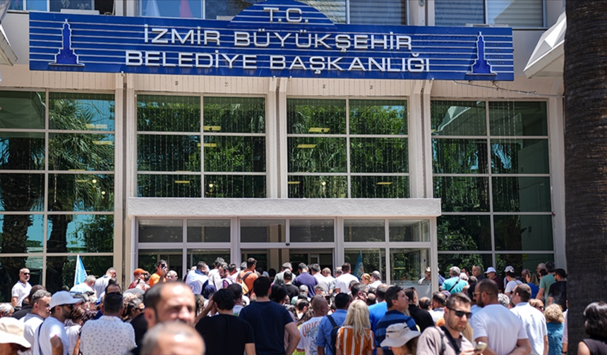 İzBB'ye operasyon..! 3 kişi gözaltında