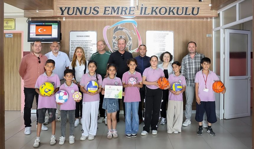 Efeler'de çevre seferberliği devam ediyor